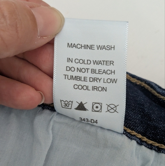 Judy Blue High-Rise Raw Hem Tall Flare Jeans Blue Denim Dark Wash Retro 15/32 - Picture 15 of 15